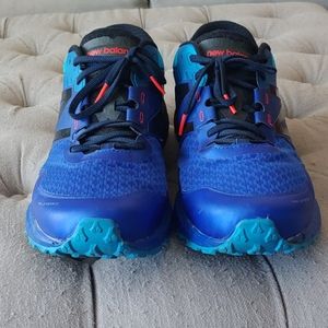 New Balance 910v4 trail running shoes